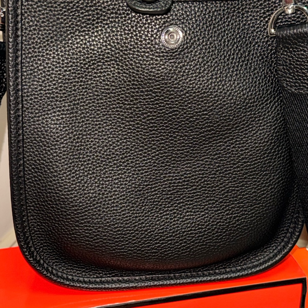 Cross body luxury inspired (Evelyn TPM) leather bag - Picture 5 of 11